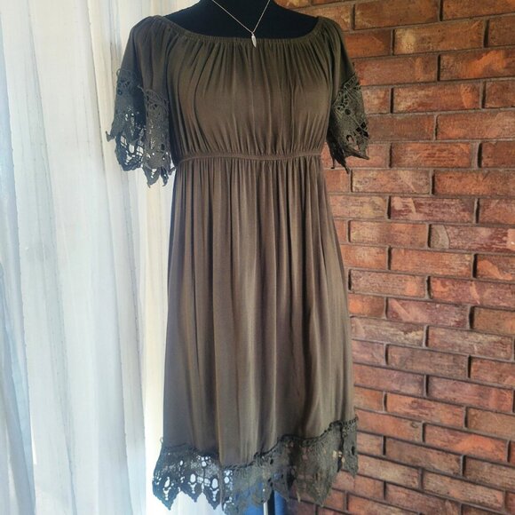 Haute Monde Lace Adorned Olive Boho Open Neck/Off Shoulder Dress - Size L - Picture 6 of 14